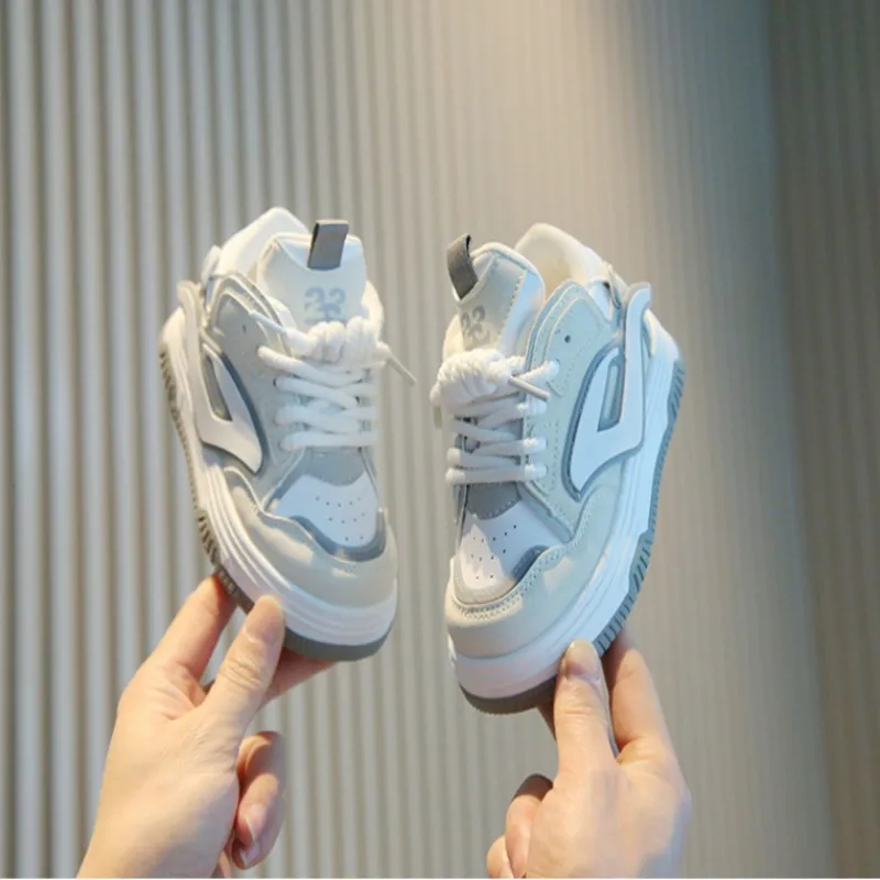 

Детская кожаная повседневная обувь, противоскользящая всесезонная обувь с высоким берцем для мальчиков и девочек от 4 до 6 лет, белая спортивная обувь на мягкой подошве