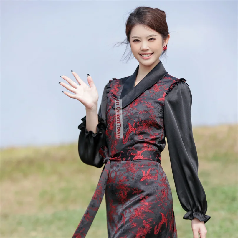 Traditional Tibetan Purple Dress Lotus Leaf Shoulder Folk Gown Long Sleeve Tibet Xizang Bola Robe Spring Lady in OrientTown TP54