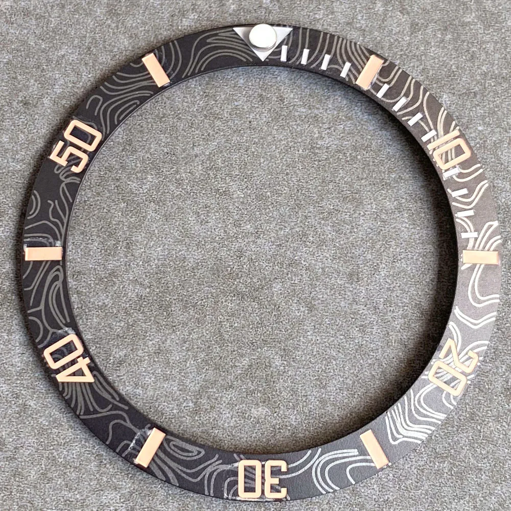 Bezel Insert Keramik Serat Karbon 38mm Desain NH35 untuk Modifikasi Jam Seiko, Manik-manik Bercahaya Hijau, Kompatibel dengan Casing Jam NH35 SUB