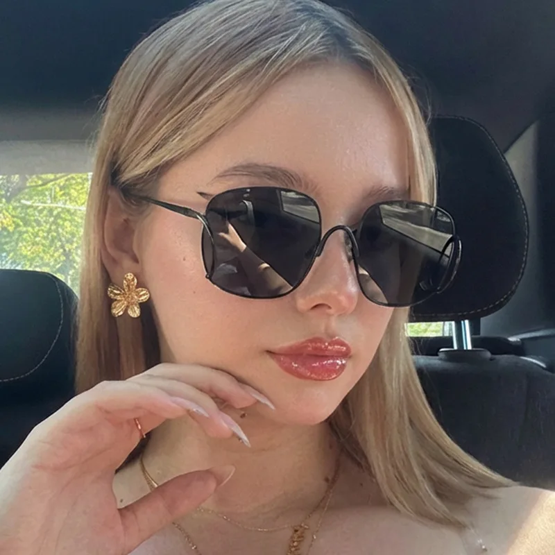 Punk Hip Hop Cool Sunglasses European American Fashion Women Sunglasses Party Club Performance Woman Sun Glass