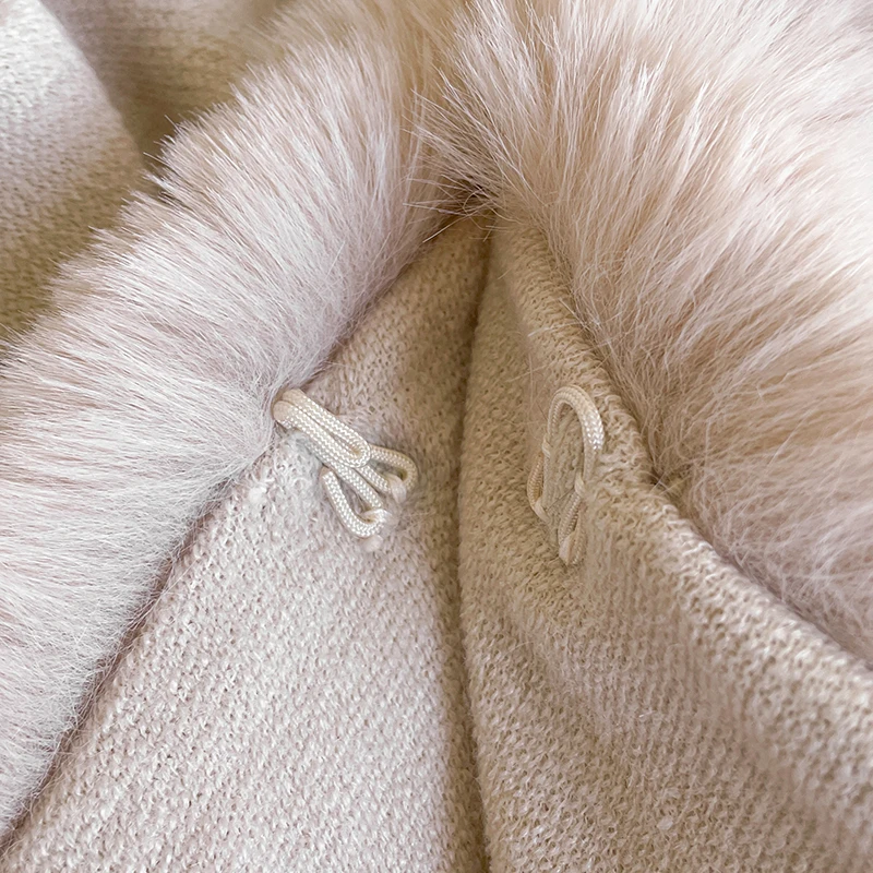 Neuer Winter-Umhang aus verdickter Nerzwolle mit vollen Borten, Kunstpelz-Umhang – Damen-Umhang mit Kapuze, lockerer Fleece-Umhang, Mantel, Partykleid, warm – Detail 4