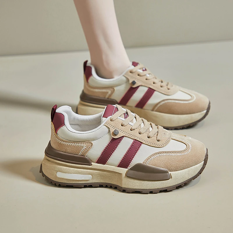 2024 nowe buty Forrest Gump retro damskie koreańska wersja sportowych butów casualowych dla studentów buty do biegania z grubą podeszwą