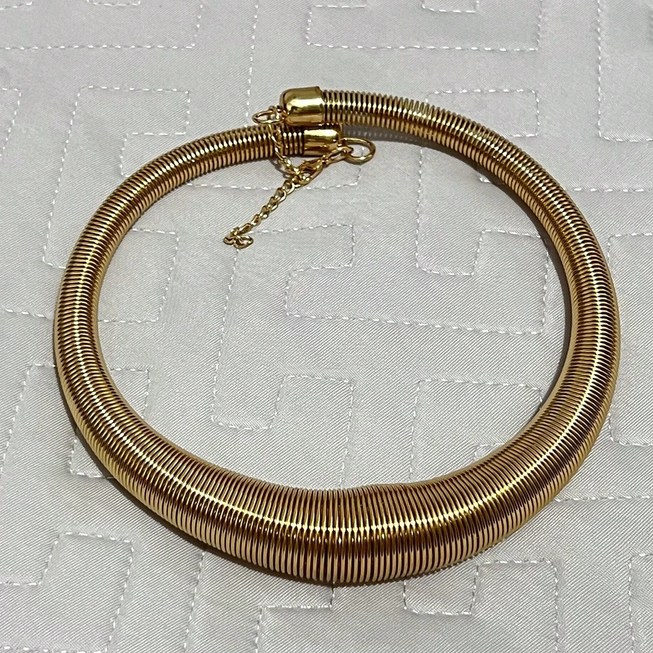 Gold Color Punk Thick Springs Torque Choker Necklace for Women 2023 Fashion Hyperbole Jewelry