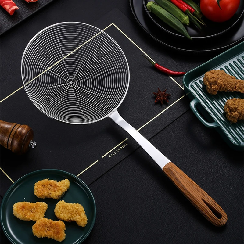 New 3 Sizes Wooden Handle Large Colander Stainless Steel French Fries Sieve Spoon Skimmer Home Cooking Gadgets Kitchen Utensils