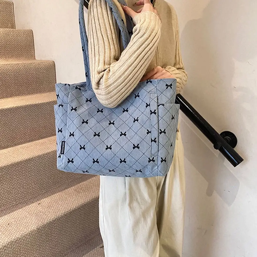 

INS Corduroy Tote Bag Large Capacity Korean Style Travel Shoulder Bag Bow Pattern Multi-Pockets Women's Underarm Bag Shopping
