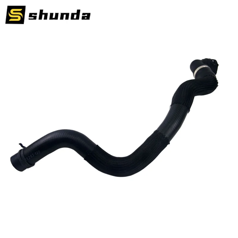 32249282 Upper Radiator water pipe coolant pipe Water Tank Upper Coolant Hose for VOLVO s80l xc60 T5 V70 XC70 S60 S60L S80L V60