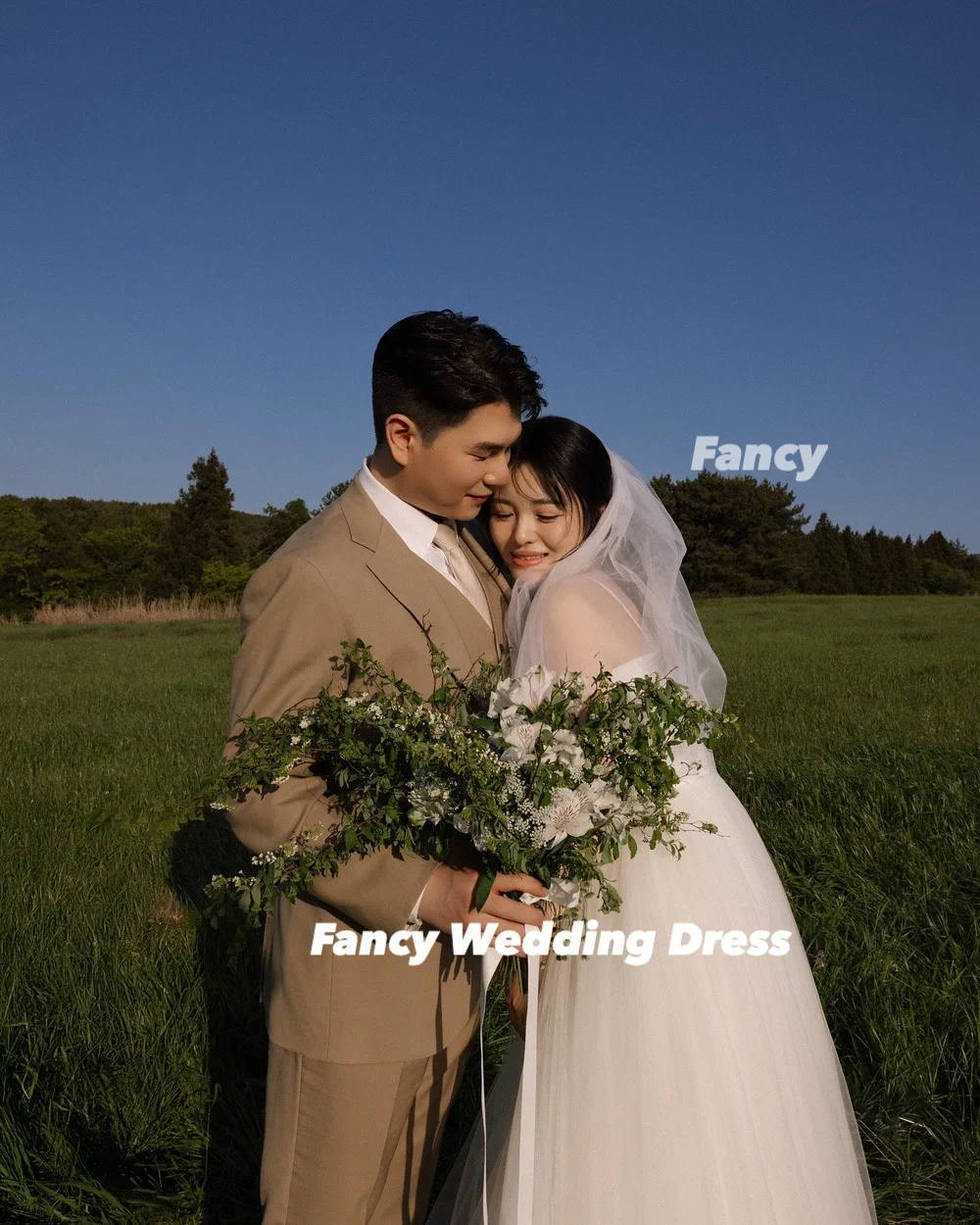 Robe de mariée fantaisie luxueuse, col en V, ligne A, en Tulle doux, sans manches, Corset au dos, robes de bal personnalisées