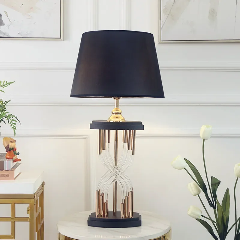 Light luxury living room desk lamp creative hotel model room study art decoration bedroom bedside lamp
