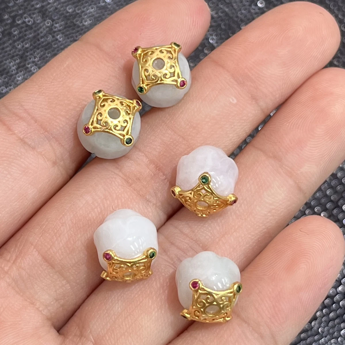 11x11 مللي متر اليشم زهرة السحر مع تخريمية ذهبية و لهجات جوهرة قسط DIY بها بنفسك مستلزمات صناعة المجوهرات لقلادة سوار القرط