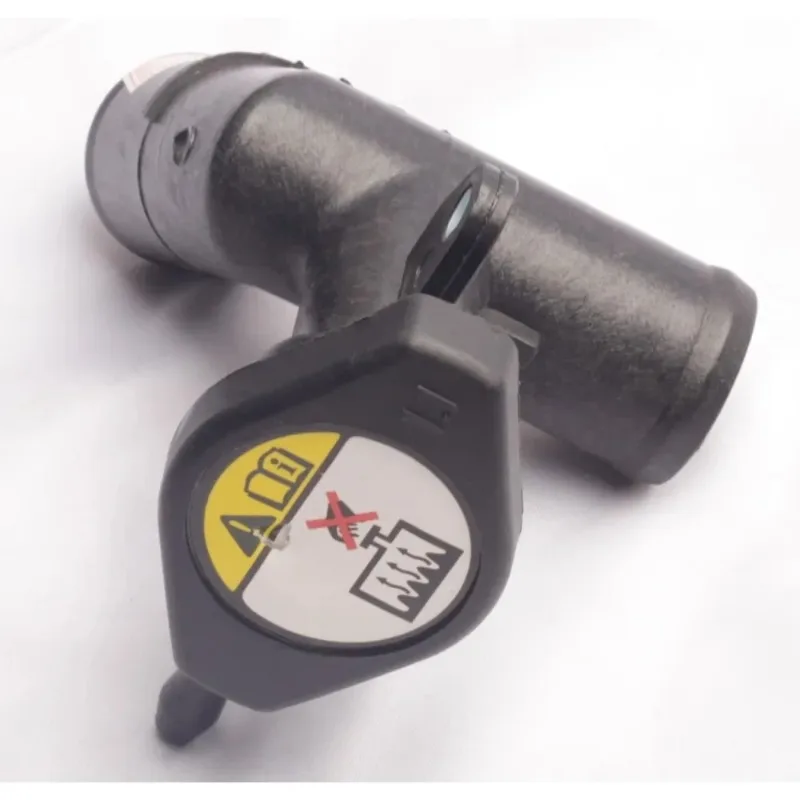 Brand New Genuine Radiator Water Tank Filler Neck Assembly for Greatwall C30 Florid Coolbear for Haval M4 M2