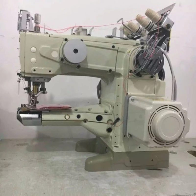 

1500 High Speed Straight Interlock Sewing Machine 3 Needles 5 Threads Straight Interlock Sewing Machine, Industrial Sewing