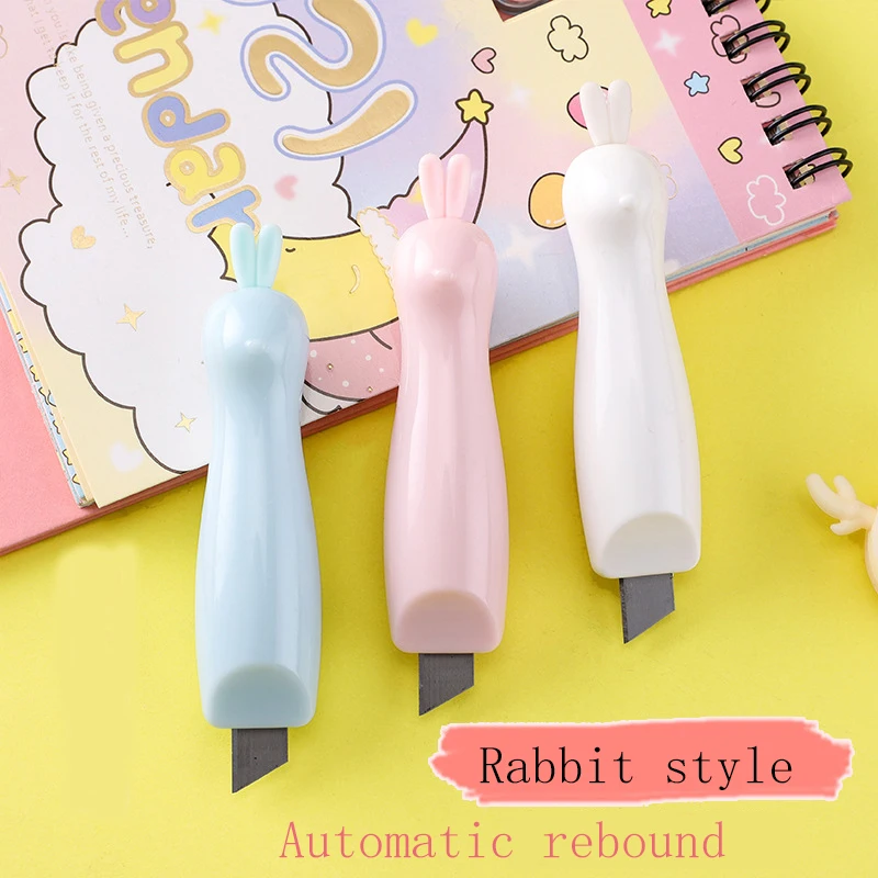 Mini Cute Utility Knife Paper Knife smontaggio Express Knife Box Opener studenti Cartoon Portable Hand Knife KTXD071