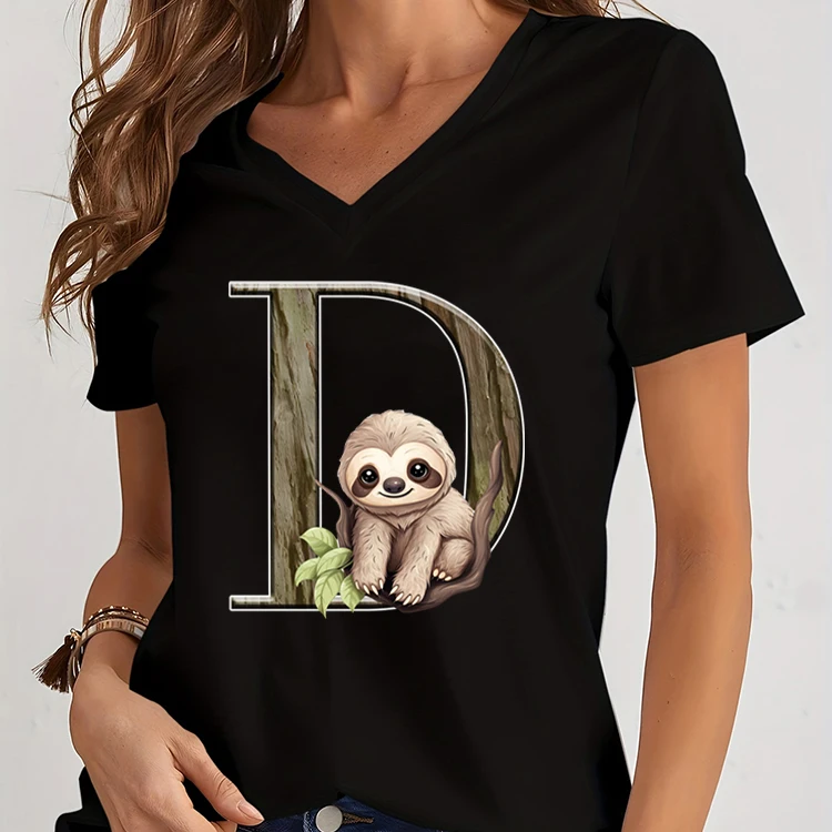 تي شيرت نسائي بأكمام قصيرة برقبة على شكل حرف V ، قميص بتصميم رسومي للإناث ، أكمام قصيرة ، موضة هاراجاكو للإناث ، كسلان ، كسلان ، جديد ، 26 حرفًا