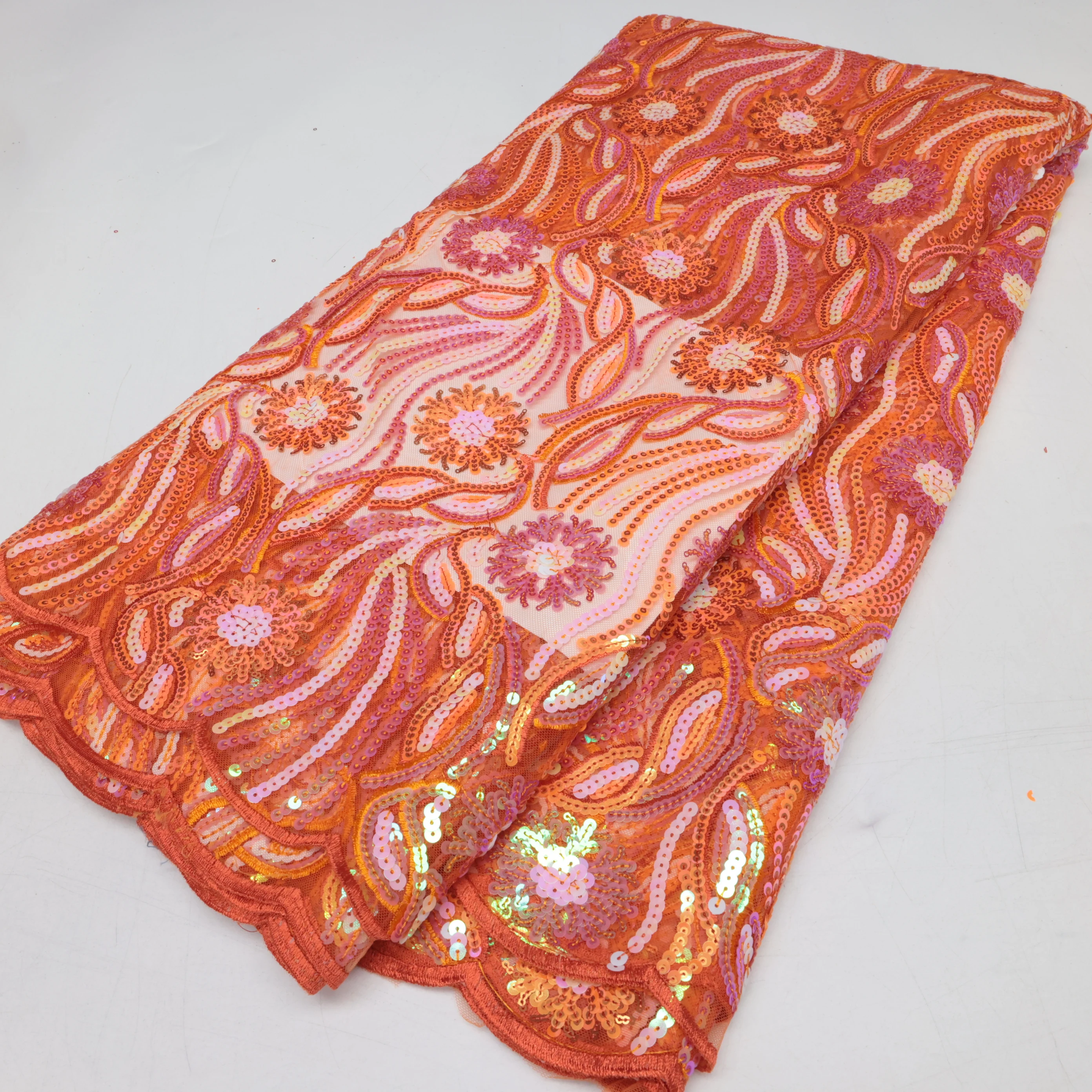 

Luxury 5 Yards Sequins Lace Fabric Shiny High Quality African Tulle Lace Wedding Evening Dress Sew Sequined Net Lace Fabrics