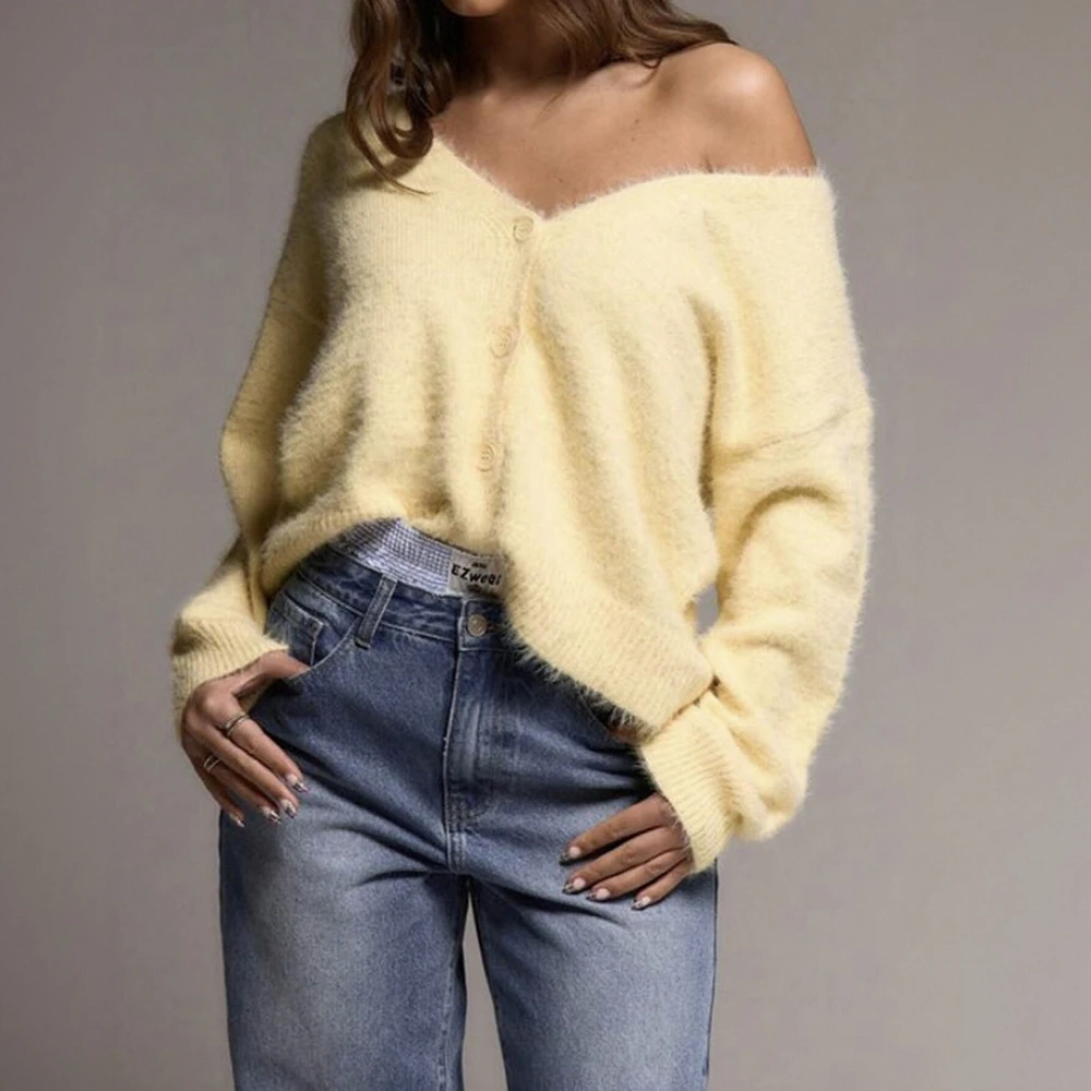 

Women's Long Sleeve V-Neck Sweater Korean Style Button Front Plain Autumn Basic Top for Daily Wear