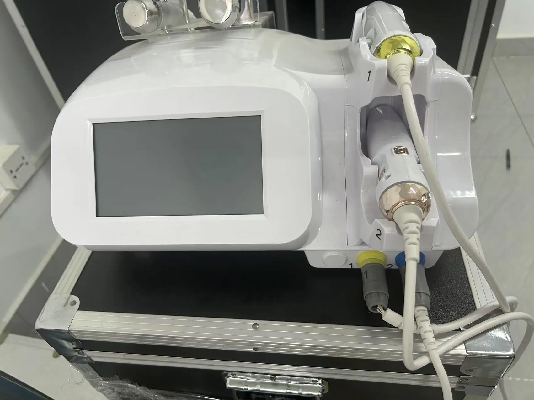 

LDM adhesive stretching machine high-frequency ultrasonic equipment acne treatment facial skin stretching salon