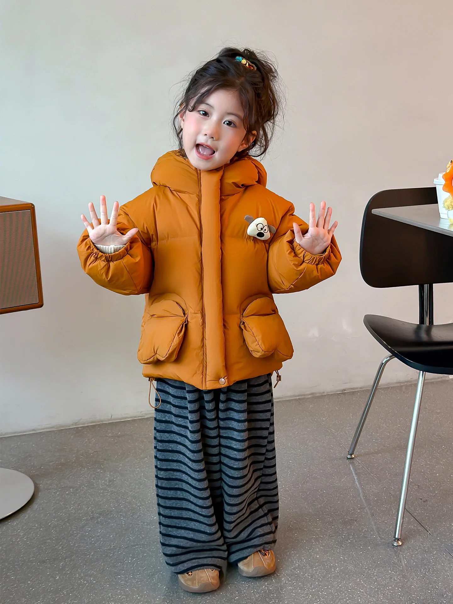 

Girls Winter down Cotton Jaet 2025 New Sle Warm Coat Children Winter Clothes Trendy Kids Outerwear Sweet Loose Fit Zipper