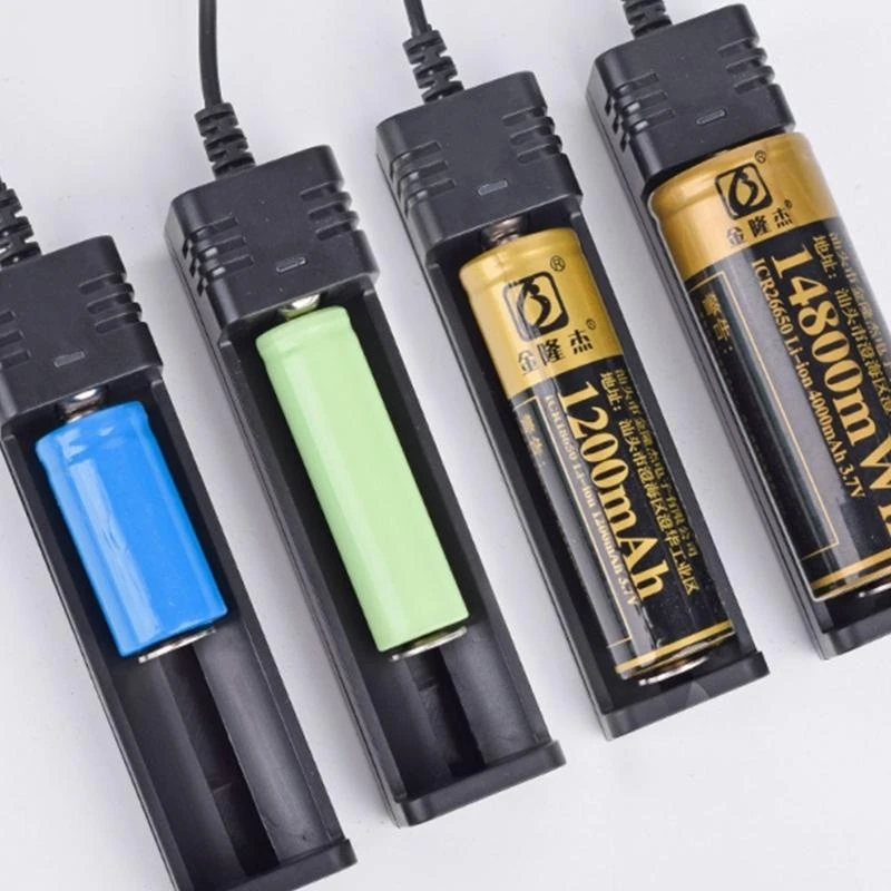 4XFC Charging Station Fast Battery 26650 18650 Rechargeable Battery Holder
