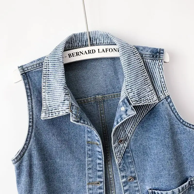 2024 Women\'s Summer New Original Design Fashion Commute Patchwork Pockets Button Striped Lapel Sleeveless Loose Denim Vest Coats