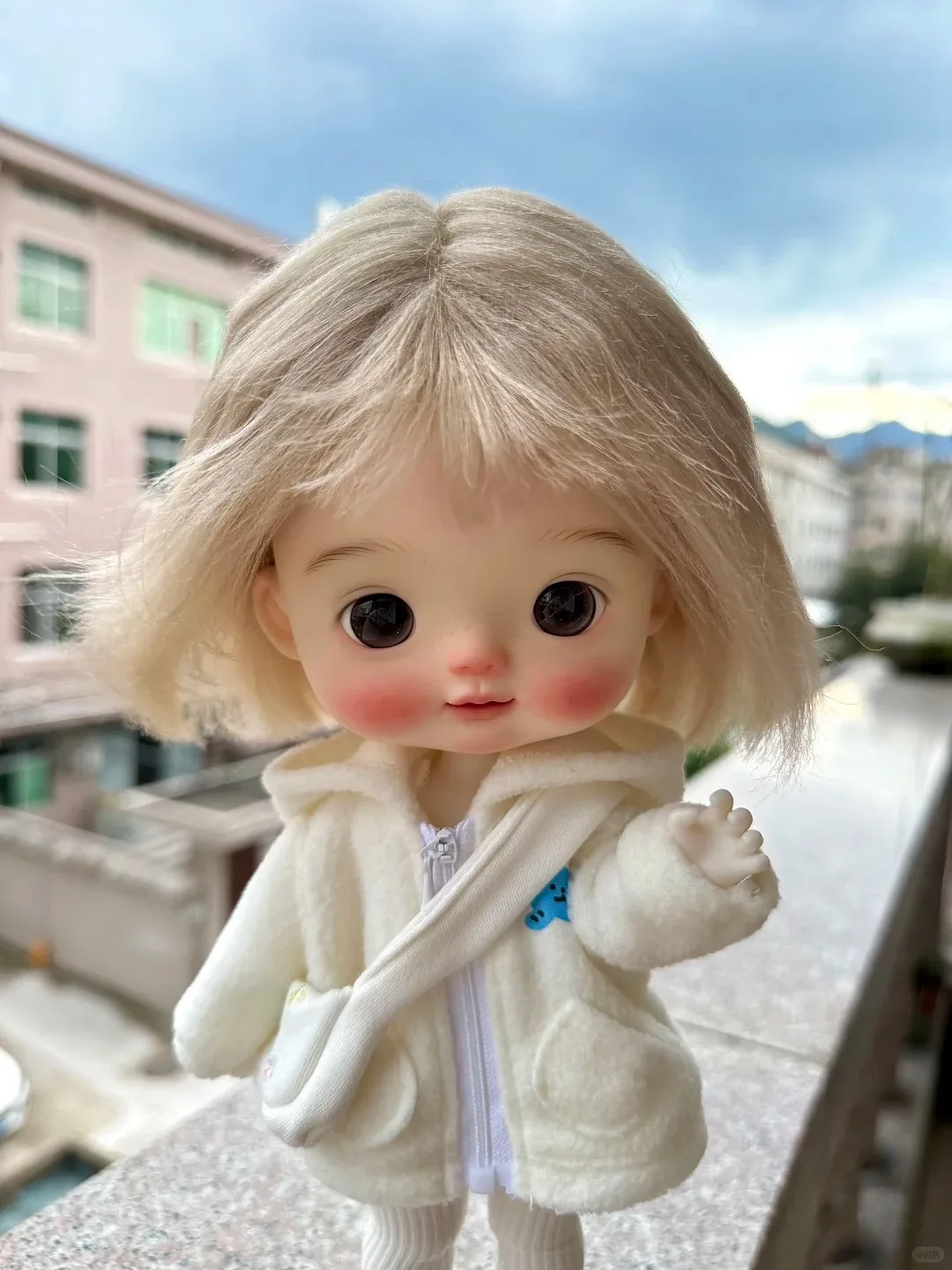 25cm 1/6 SD BJD Doll Mengmeng Girl Big Head Resin Cute Smile Makeup Doll Toy Gift for Collectors
