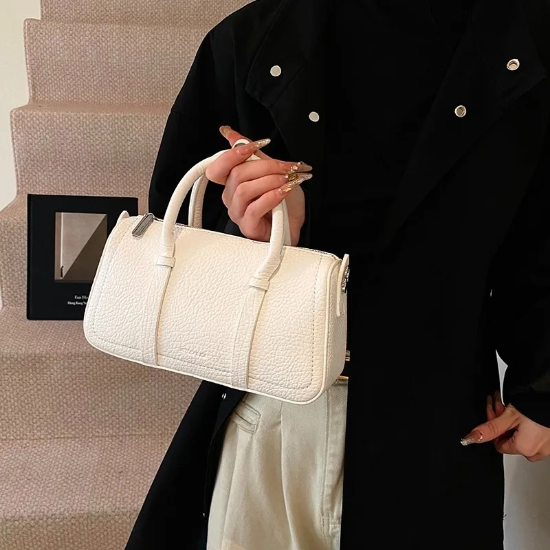 

Модные сумки с ручками сверху, большая вместимость, мягкие сумки 2025, лидер продаж для женщин, однотонная женская повседневная сумка-тоут из искусственной кожи на молнии