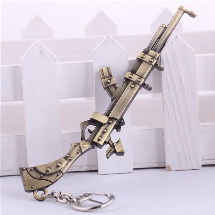 League of Legendes the Sheriff of Piltover Caitlyn Weapon Model Keychain Bronze Color Metallic Key Ring for Fans Collect Jewelry