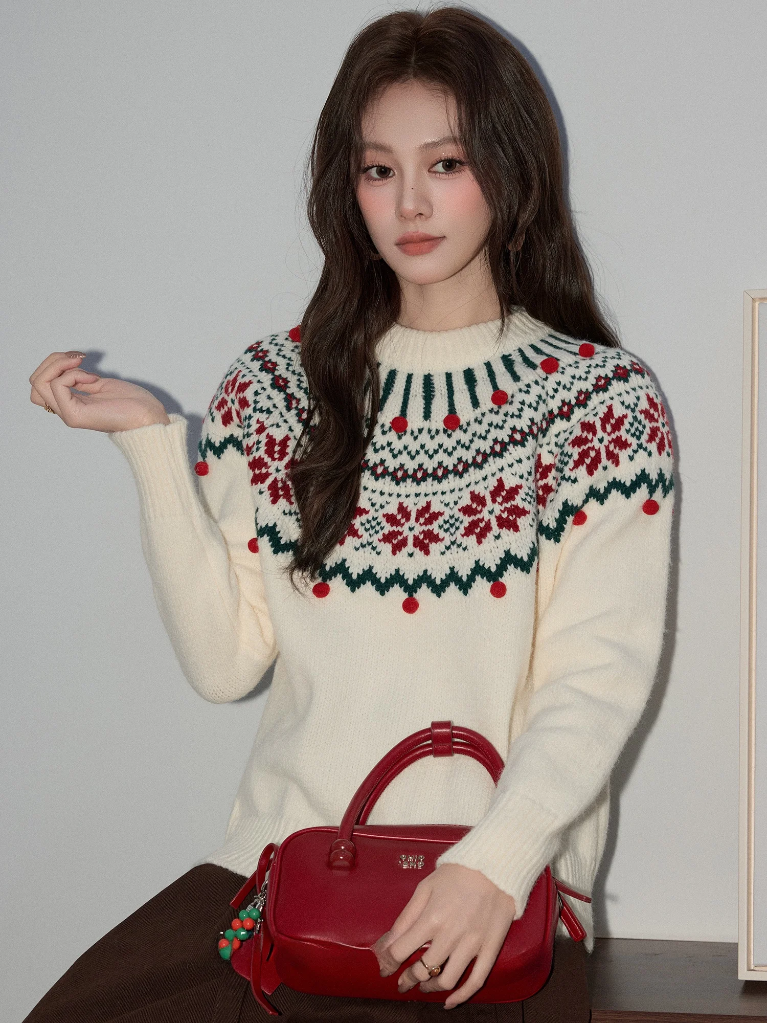 

Вязаный свитер Cisas для женщин, пуловер с круглым вырезом, узор Cisas, облегающий топ, новогодний повседневный свободный крой, средней длины