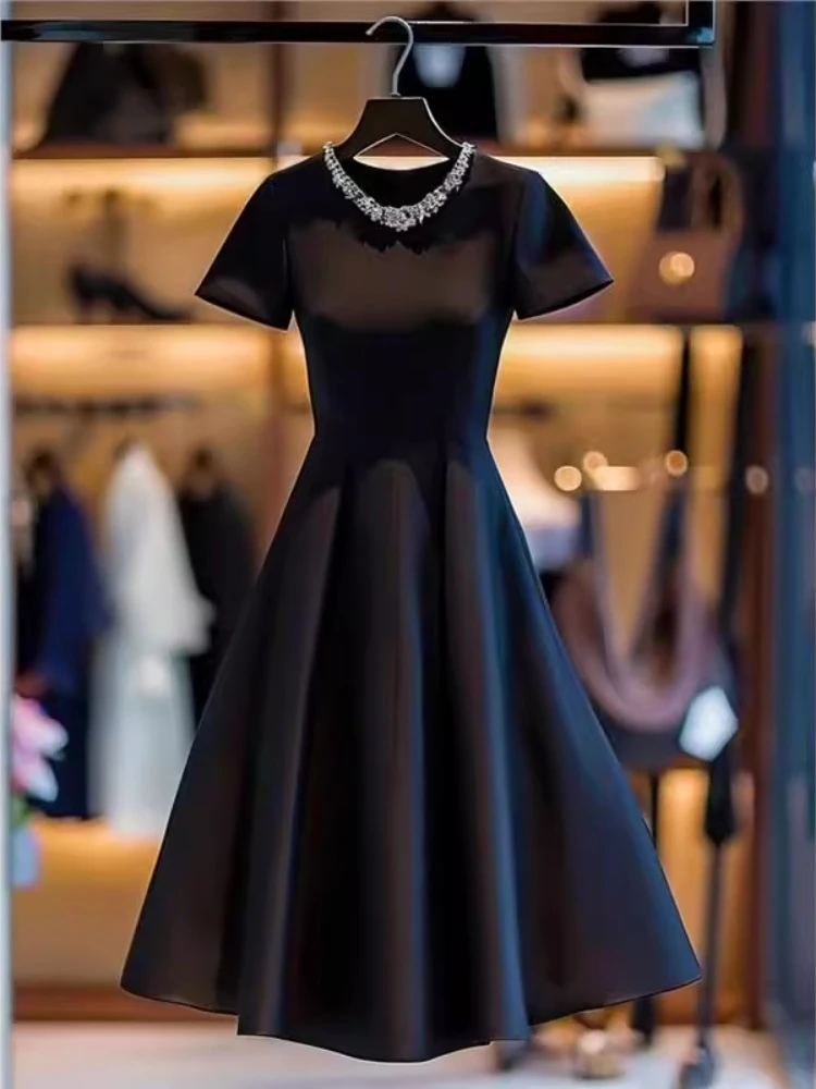 

2025 Summer New Dresses Heavy Beading O Neck Short Sleeve Pleated Long Dress Fashion Elegant Female Slim Design Women's Clothing