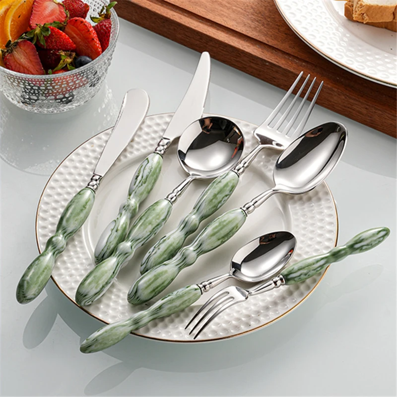 Macaron Color Resin Cutlery Set French Tableware for Hotel Luxury Dessert Coffe Fruit Forks Knife Weeding Gift and Kitchen