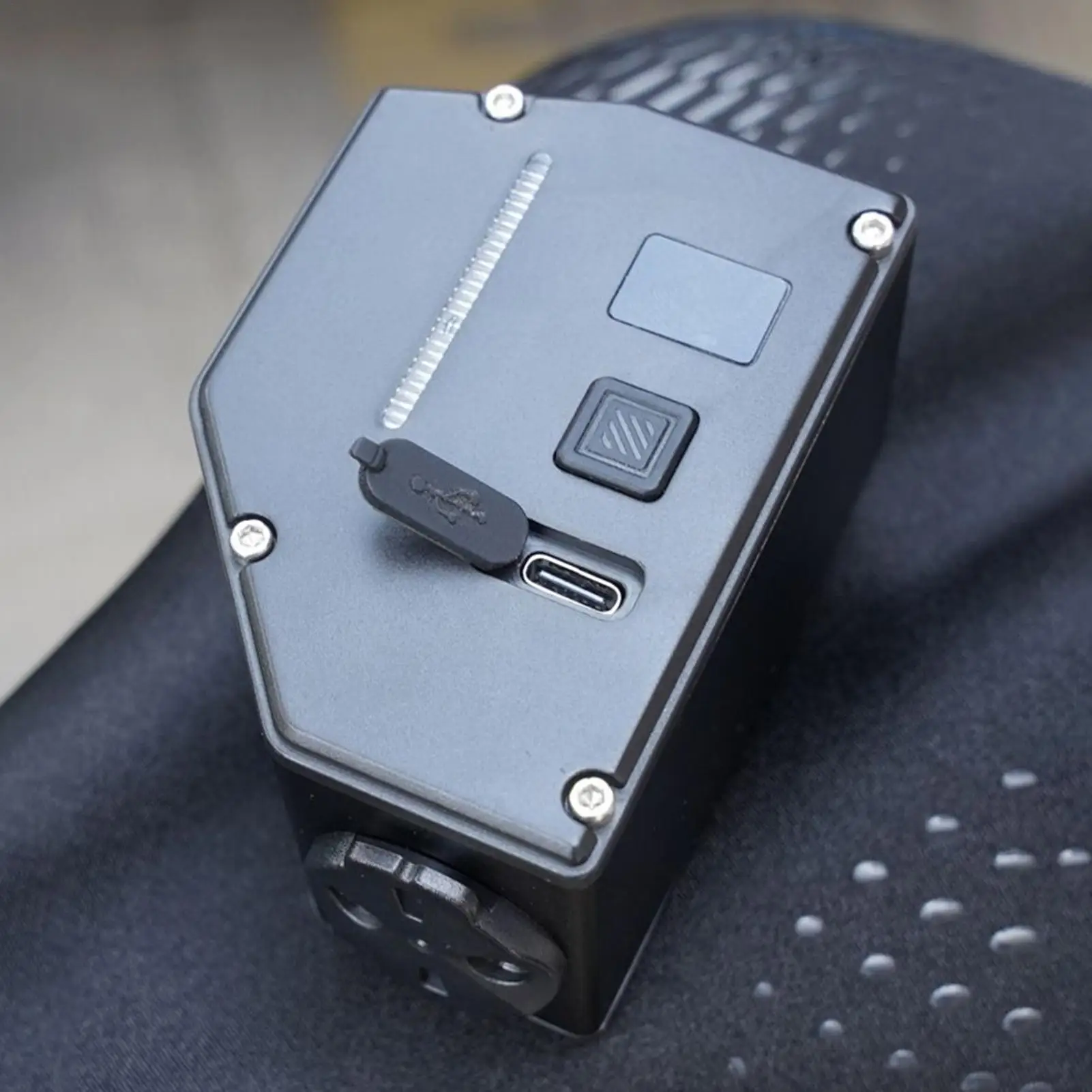 

Велосипедный фонарь, перезаряжаемая лампа 2000 люмен с 8 режимами, передний велосипедный фонарь для езды на велосипеде, ночной детский круизер, скутер, скейтборд