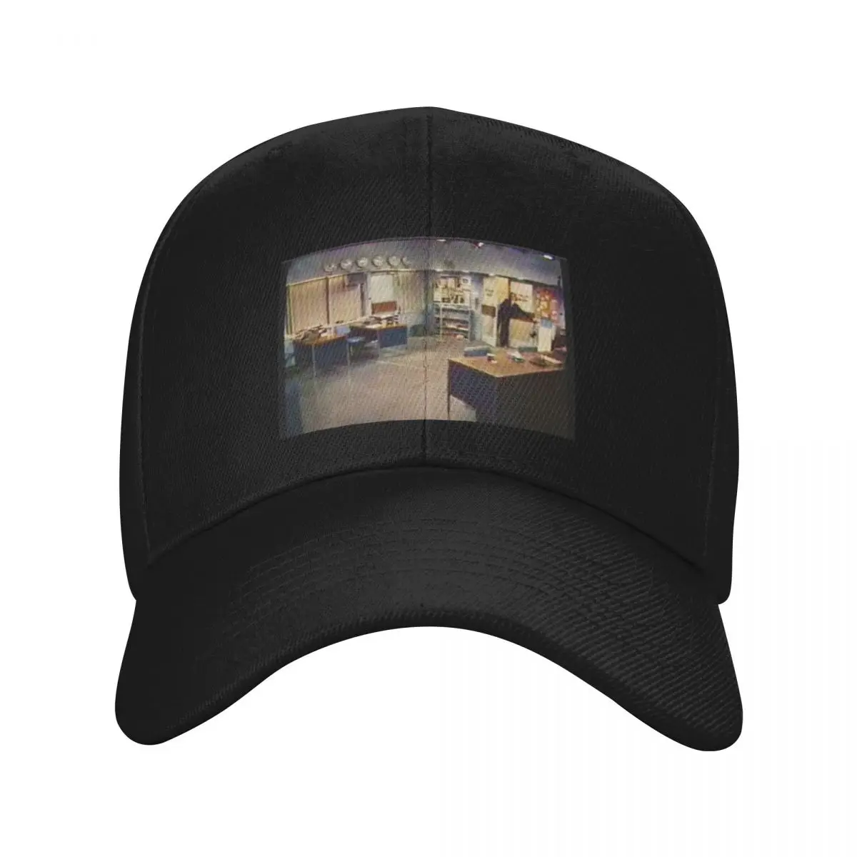 Mary turns off the lights in the newsroom one last time Baseball Cap tea Hat Streetwear Luxury Man Hat Girl Men's