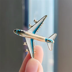 High Quality Plane Brooch Airplane Enamel Charms Jewelry Party Badge Banquet Scarf Pins Gifts Decoration Accessory