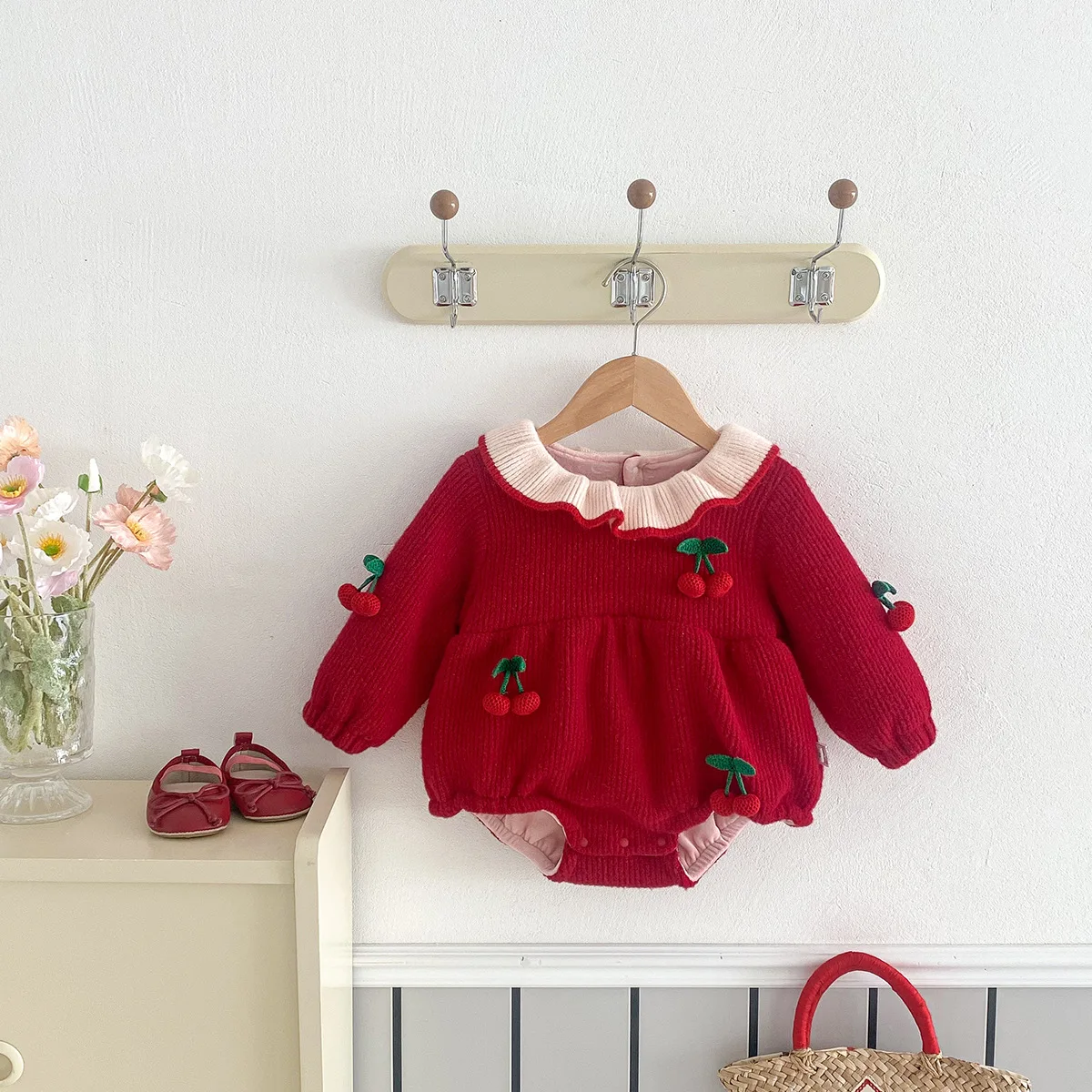 2024 Winter Baby Girls Rompers Cherry Patched Plus Velvet Ruffle Collar Newborn Girls Bodysuit Infant Girls Onesies Outfits