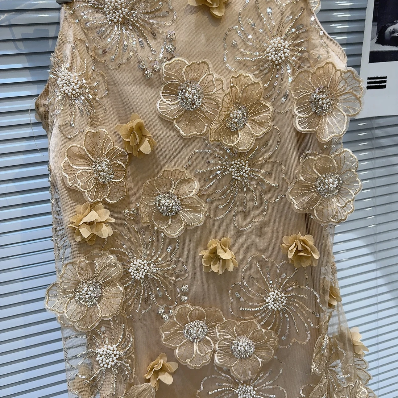 2024 estate nuovo collare appeso con perline di strass elegante Socialite Retro 3D fiore ricamo abito in Chiffon senza maniche per le donne