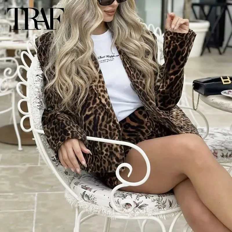 TRAF Leopard Cropped Blazers 2024 Women's Autumn Winter Printed Short Blazer Coats Ladies Fashion Casual Elegant Outerwears