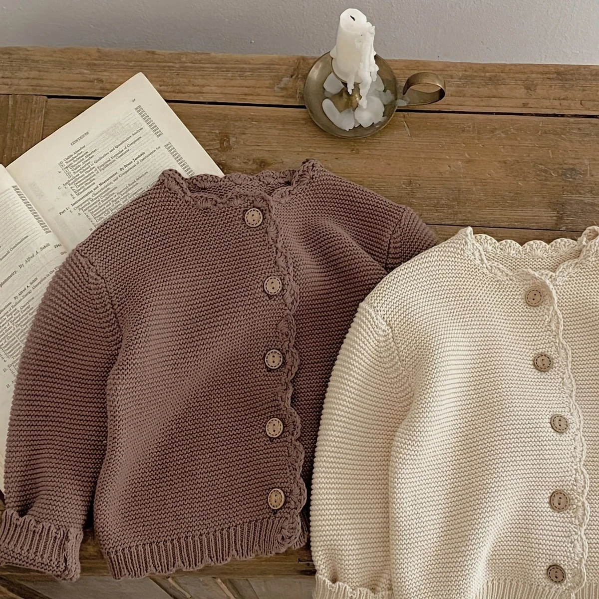 Spring New Baby Garments Knitted Sweaters Baby Boys Girls Cardigan Unisex Baby Coat Retro Long Sleeve Jacket