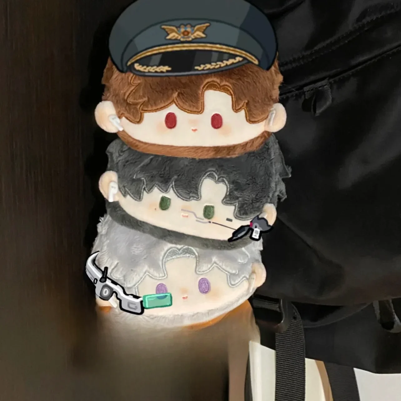 

Anime Game Light and Night Osborn Evan Charlie Cosplay Cute Coin Purse Headphone Bag Decoration Send Friend Birthday Xmas Gift