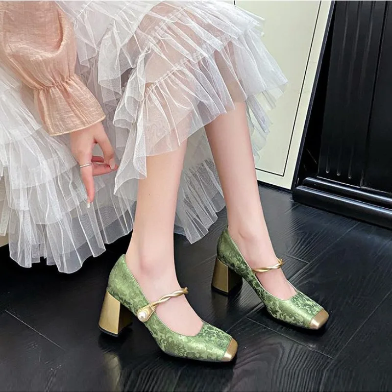 Factory direct sales 2026 new square head splicing face printed thick heel new Chinese Yuya Mary Jane high heels women\'s shoes