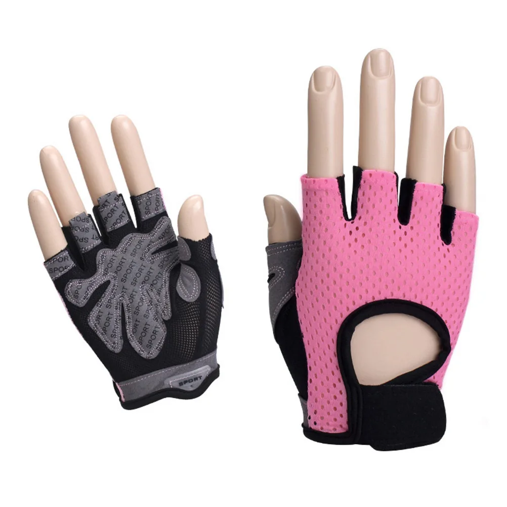 

Women Fitness Gloves Half Finger Design with Ventilation for Training Sports Weightlifting Dumbbell Workout Anti-Slip Silicone