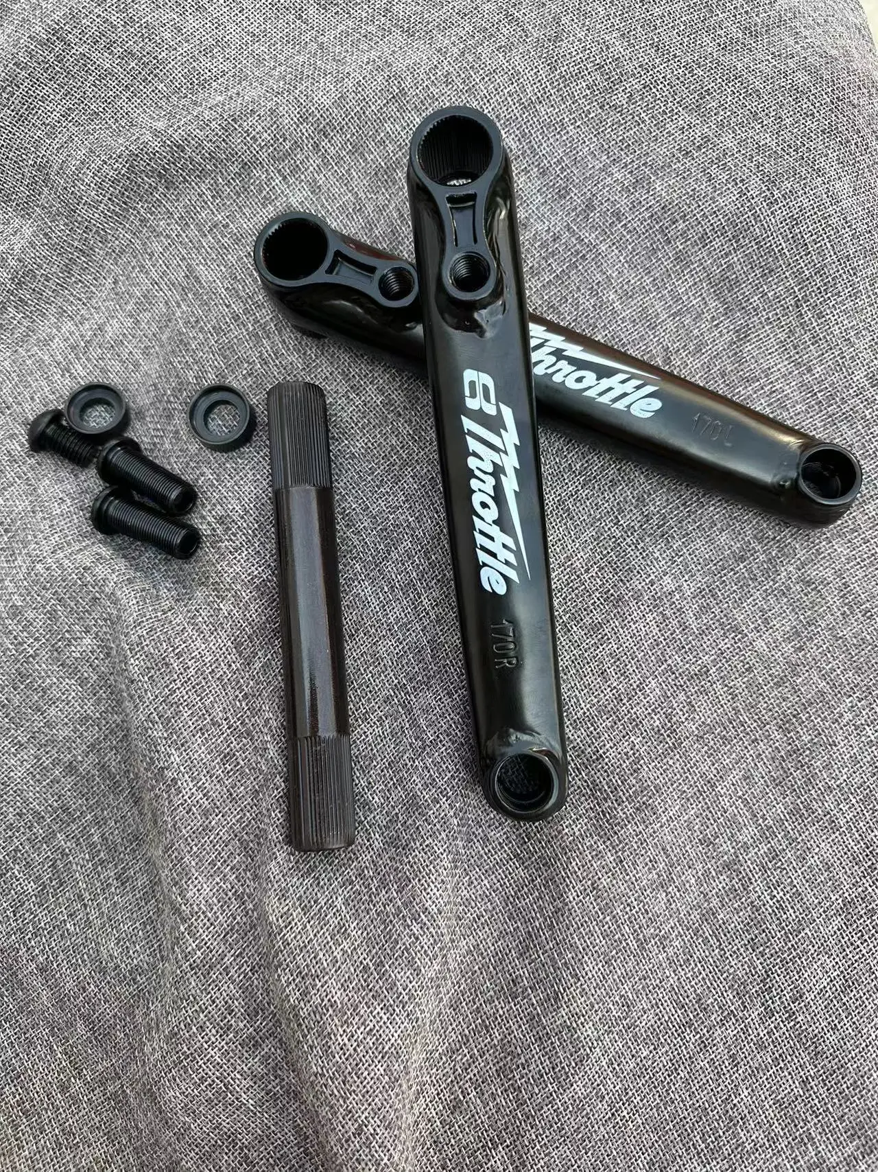 Eastern Bikes 48 スプライン Eastern スロットル BMX クランク 170mm