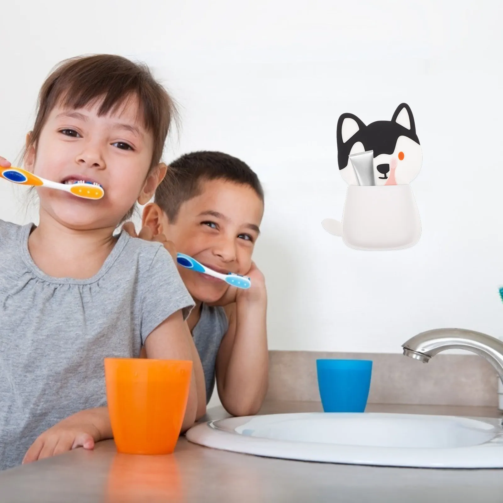 

1Pcs Premium Silicone Cartoon Toothbrush Rack Shape Water-Drain Holes Storage Holder for Bathroom Supplies