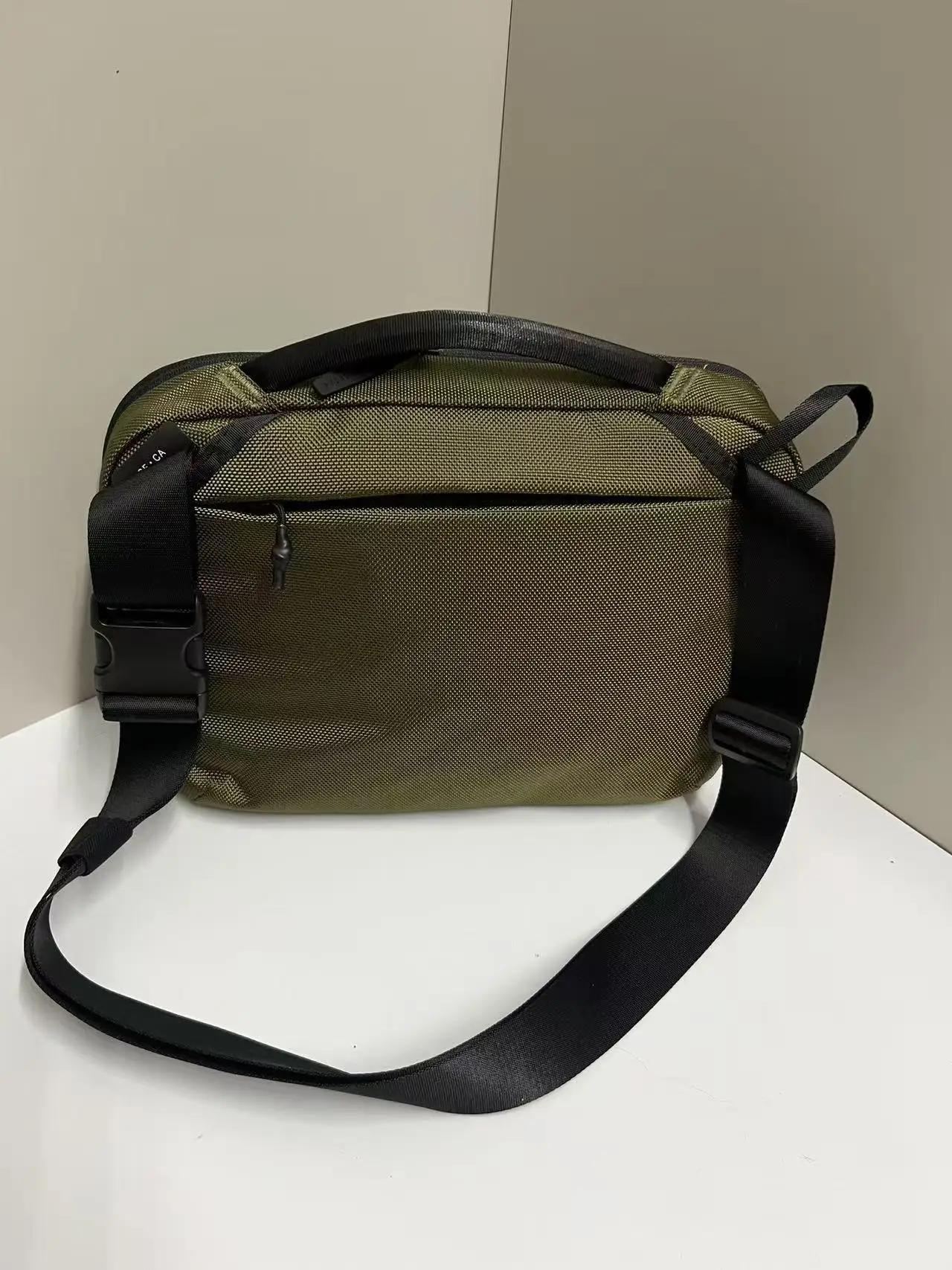 Bolso Bandolera Day Sling 4 Max de Nailon X-Pac de 6L, Gran Capacidad, Resistente al Agua, Elegante, Bolso Cruzado, Bolso de Pecho, Bolso Mensajero, Duradero