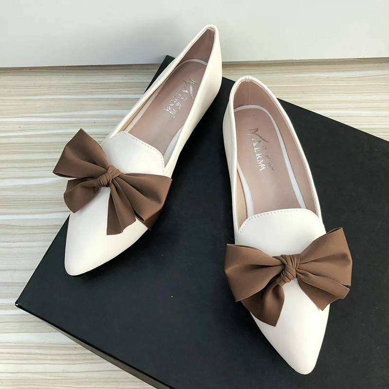 2023 Spring New Women's Single Shoes Bowknot Pointed Toe Bow Flat Sole Slacker Shoes Large 33-43 Leather Shoes Flat Heel Bowtie