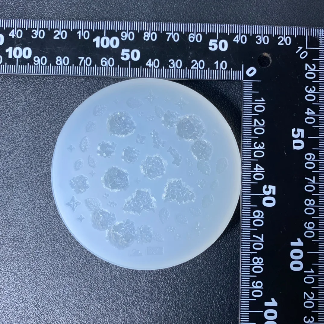 Round Hydrangea Resin Casting Mold Silicone Mold Accessories Resin Liquid Mold Resin Keychain Silicone Mold Resin Mold