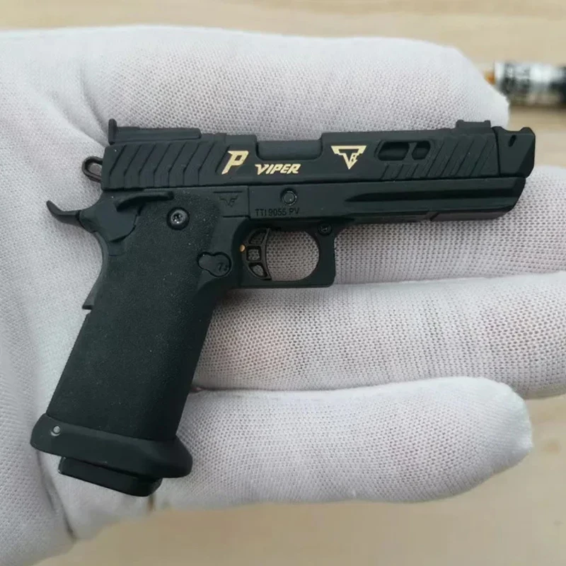 1: 3 Alloy Empire G34 TTI PV Viper Gun Model Keychain Toys Mini Throwing Shell Disassemble Pistol Toy (Can Not Shoot)