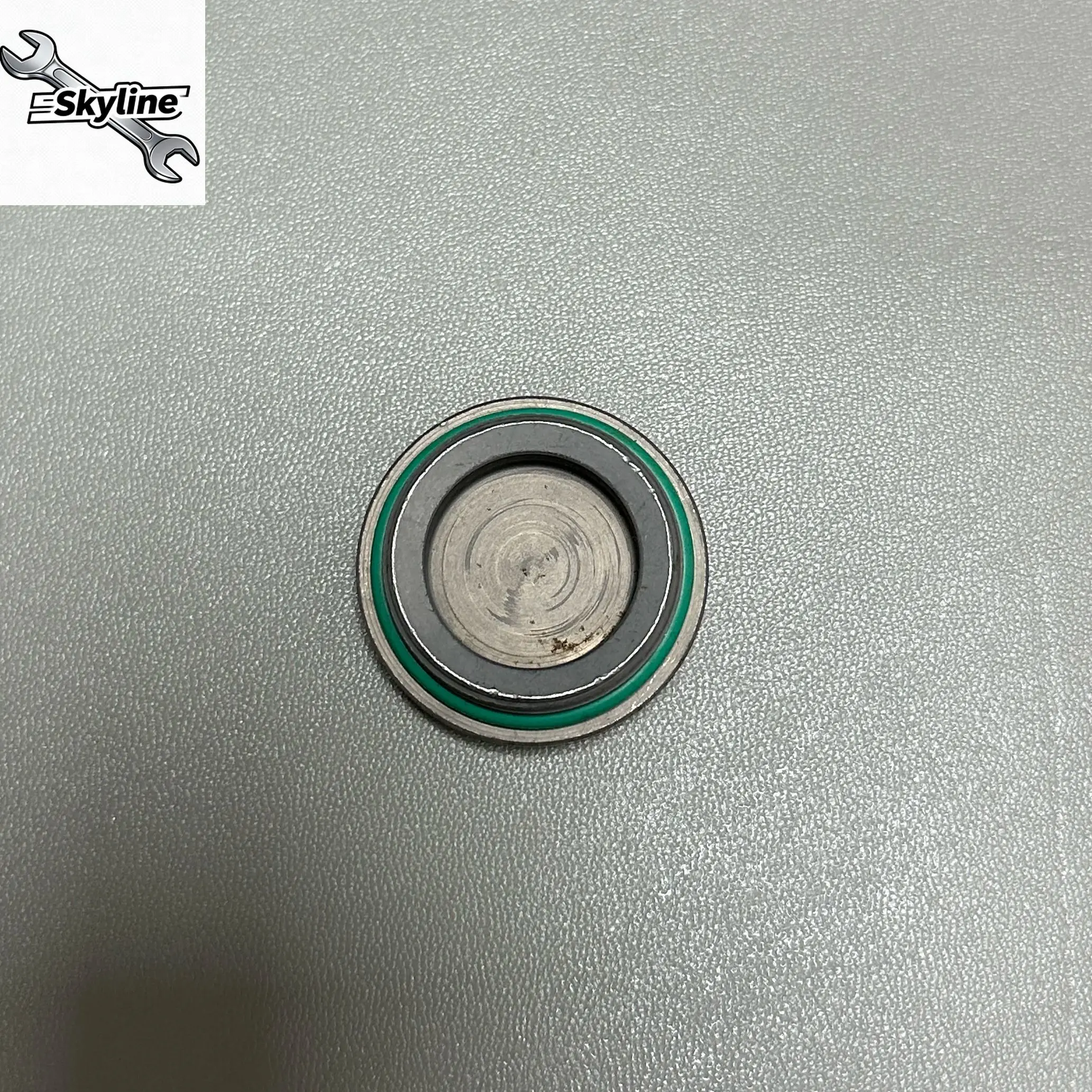 30646228 Camshaft Screws Plug Eccentric Shaft Pulley Screws For V50 S40 V40 S60 V60 S80L S60L C30 C70 V70 XC60