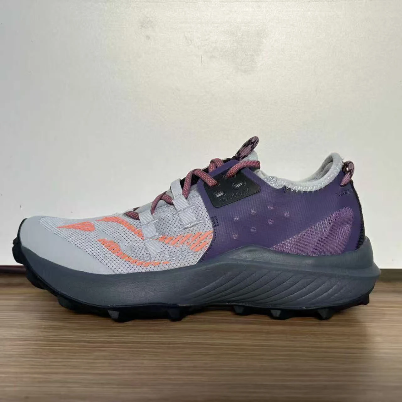 2025 Summer Bestseller Breathable Unisex Sprint Running Shoes Outdoor Running Shoes Marathon Running Shoes Track and Field Runni