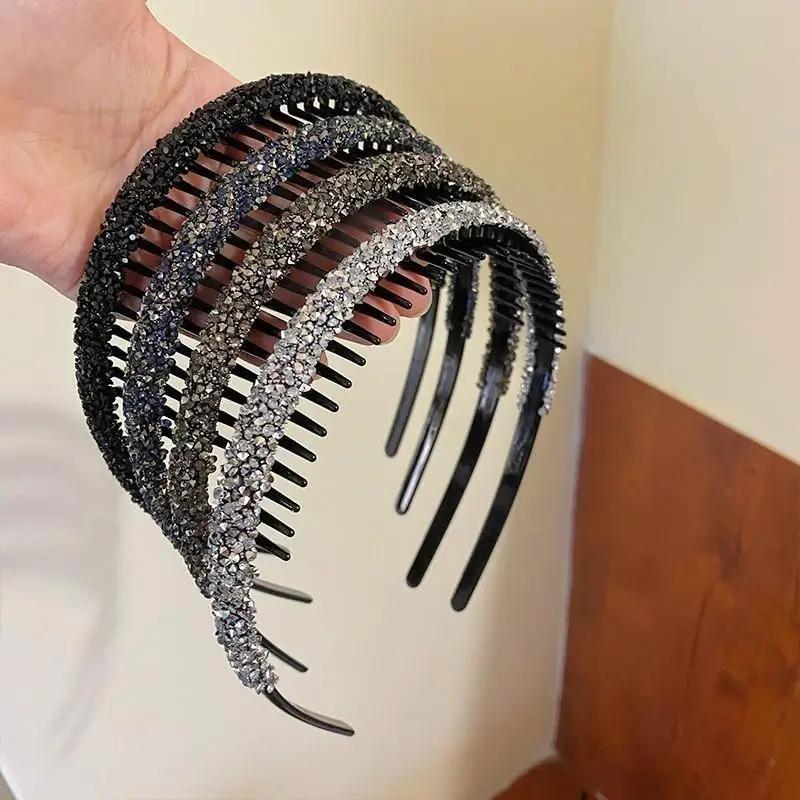 Rutschfeste, mit Strasssteinen besetzte, gezahnte elastische Haarreifen für Frauen, glänzende Luxus-Haaraccessoires – Detail 7