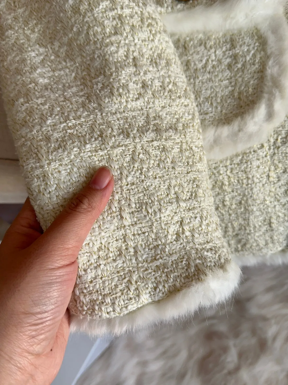 Unieke, niet-gematchte damesjas, winterjas van gewatteerd katoenen flanel, A58630, losvallende pasvorm, ronde hals.