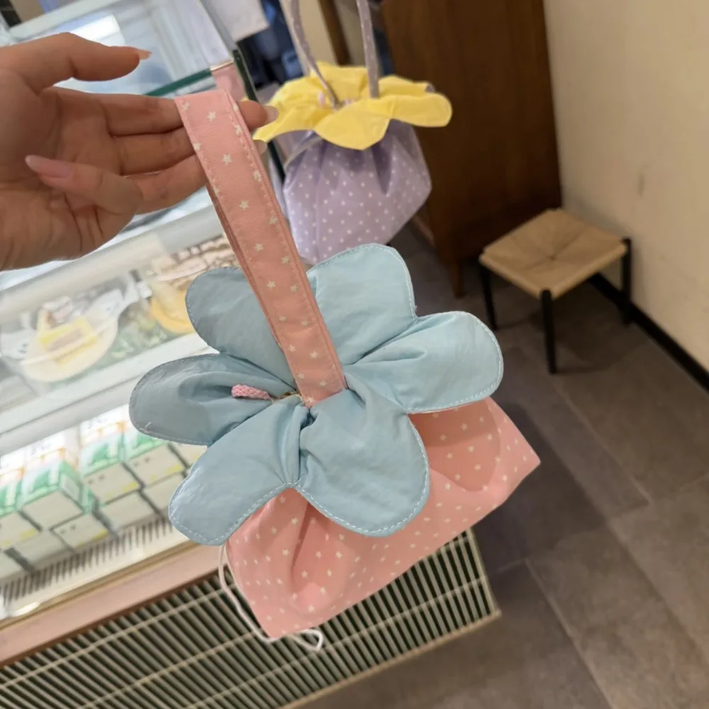 Bundle Pocket Flower Drawstring Crossbody Bag Korean Style Plaid Sparkly Star Flower Bag Cloth Portable Canvas Shoulder Bag